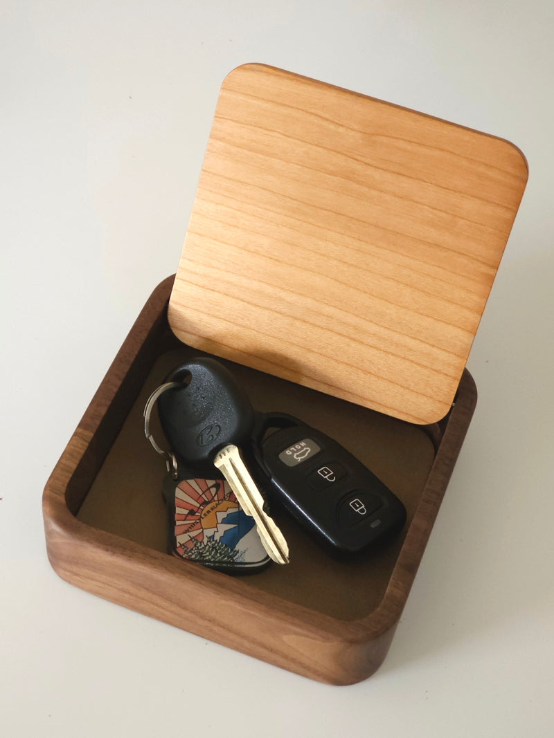 Flip Top Box (4 1/2 x 4 1/2 inches)